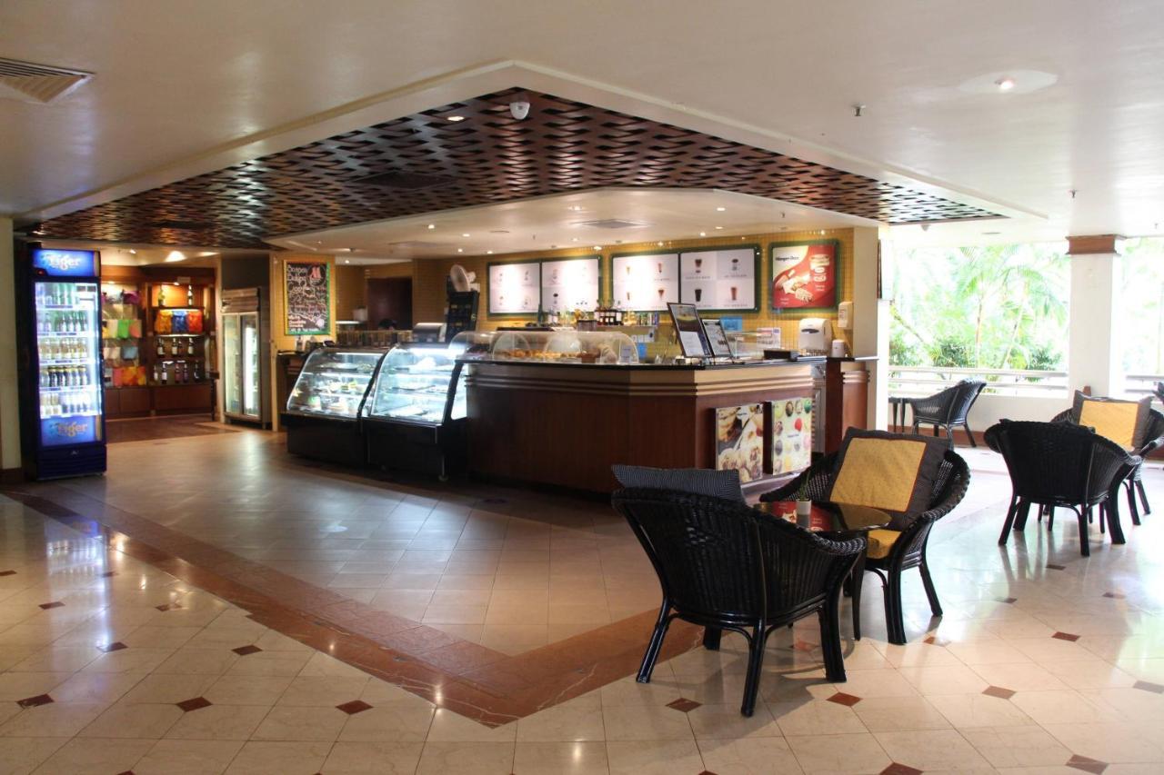 Marriott &